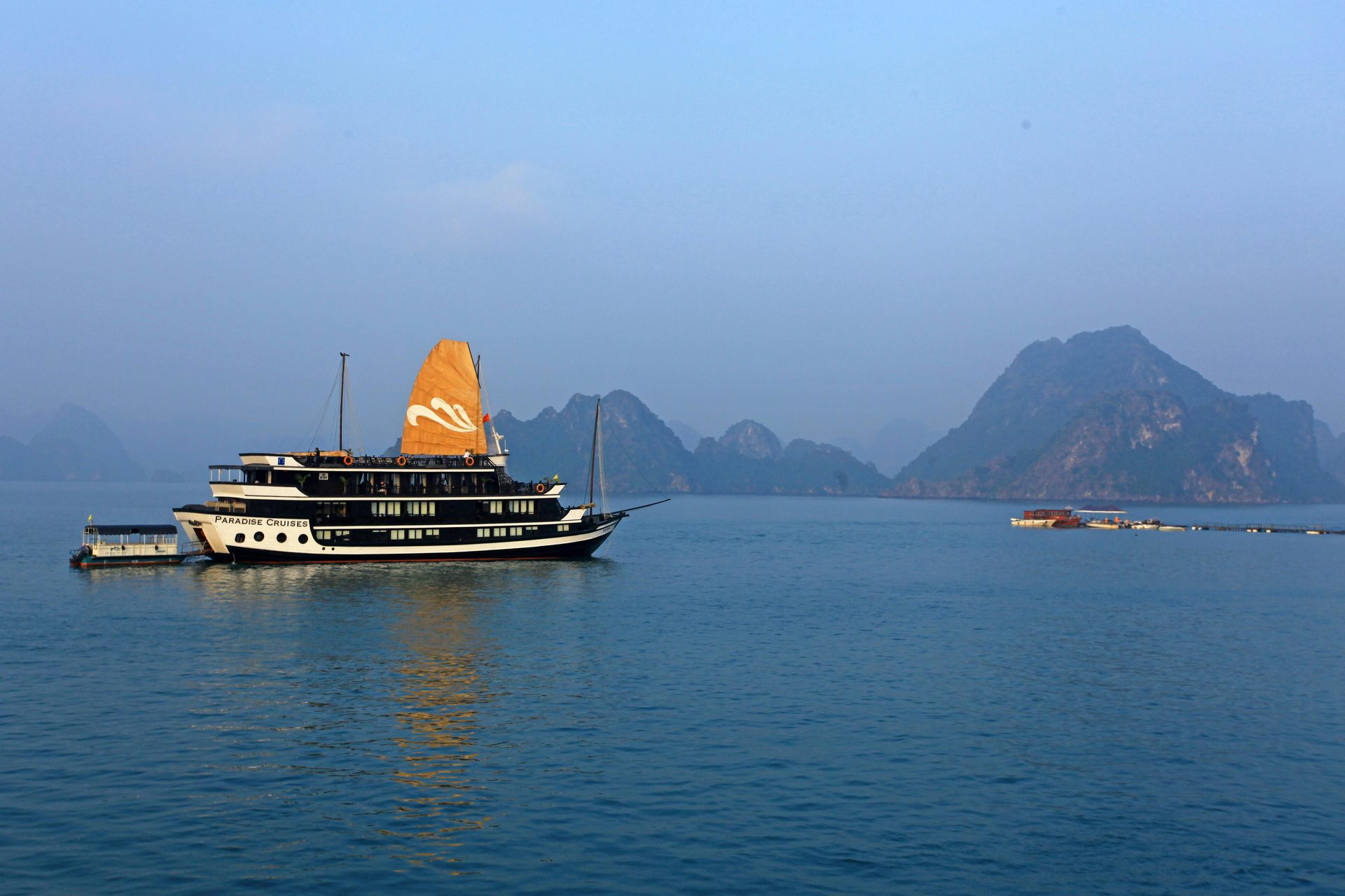 Tour Fotografico Vietnam 13 Giorni : Crociera, Albe e Cerimonia Dao - 13 giorni / 12 notti