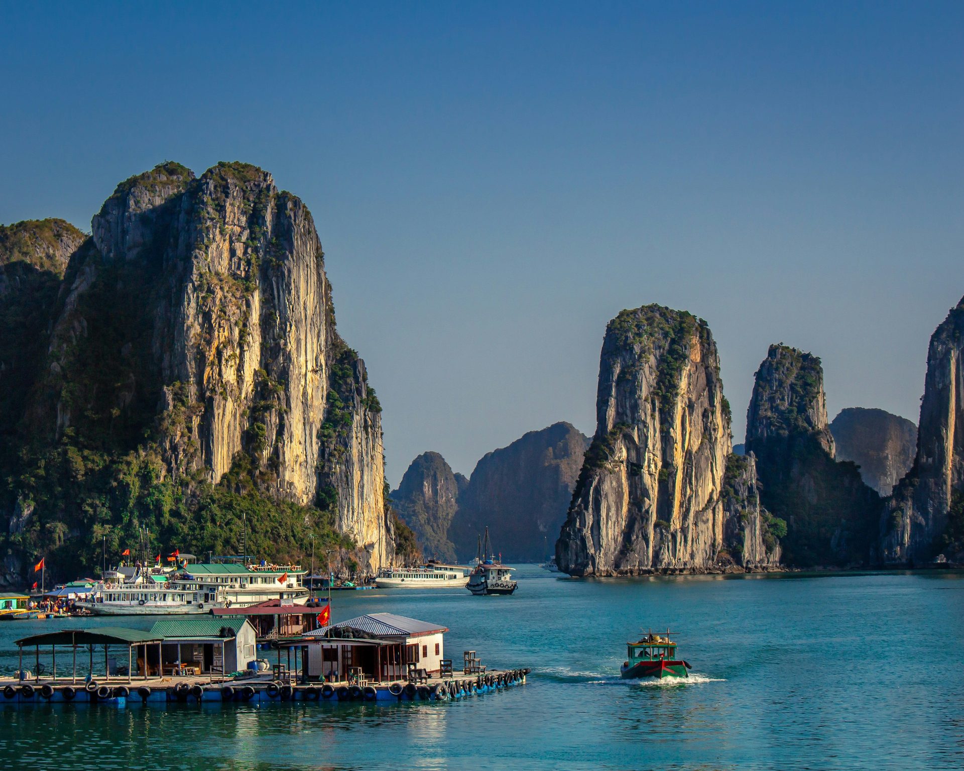 Tour Vietnam con Bambini 10 Giorni : Laboratori Creativi