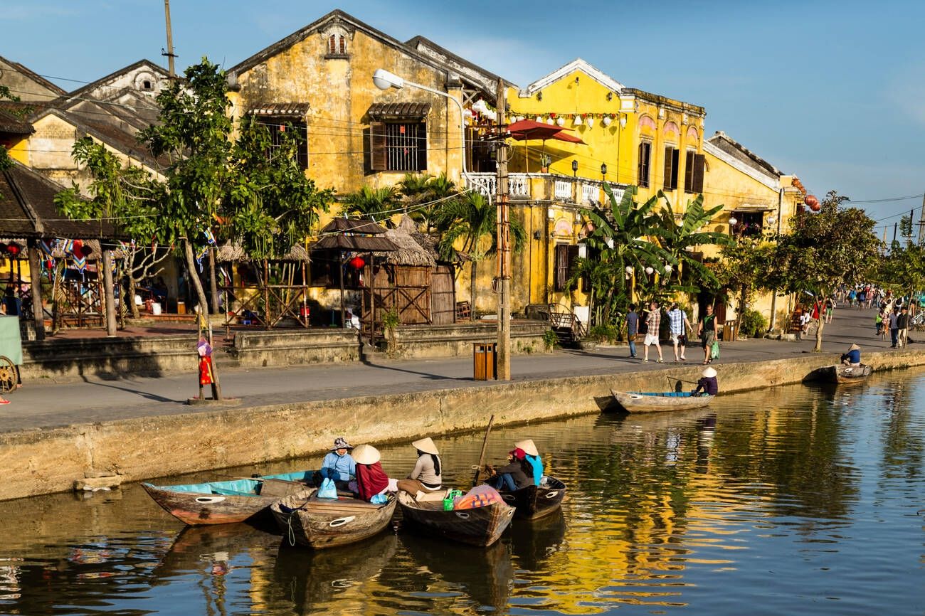 Luna di Miele Cambogia e Vietnam 14 Giorni : Angkor e Lanterne