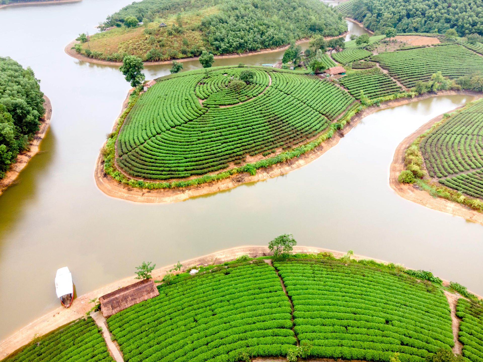 Tour Fotografico Vietnam 13 Giorni : Crociera, Albe e Cerimonia Dao